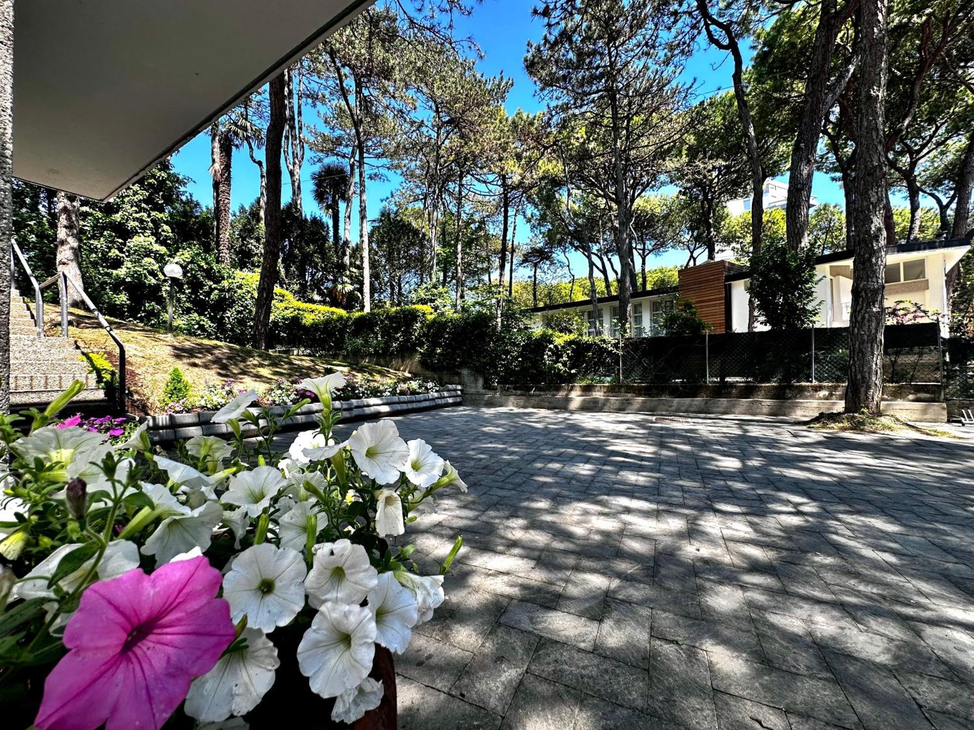 Villa Greif Pineta Lignano Sabbiadoro Exteriér fotografie